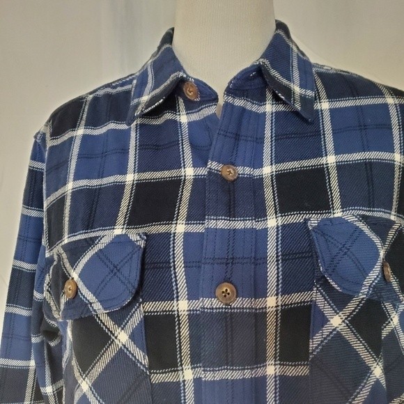 Duluth Trading Co Slim Fit Plaid Flannel Shirt - Picture 2 of 8